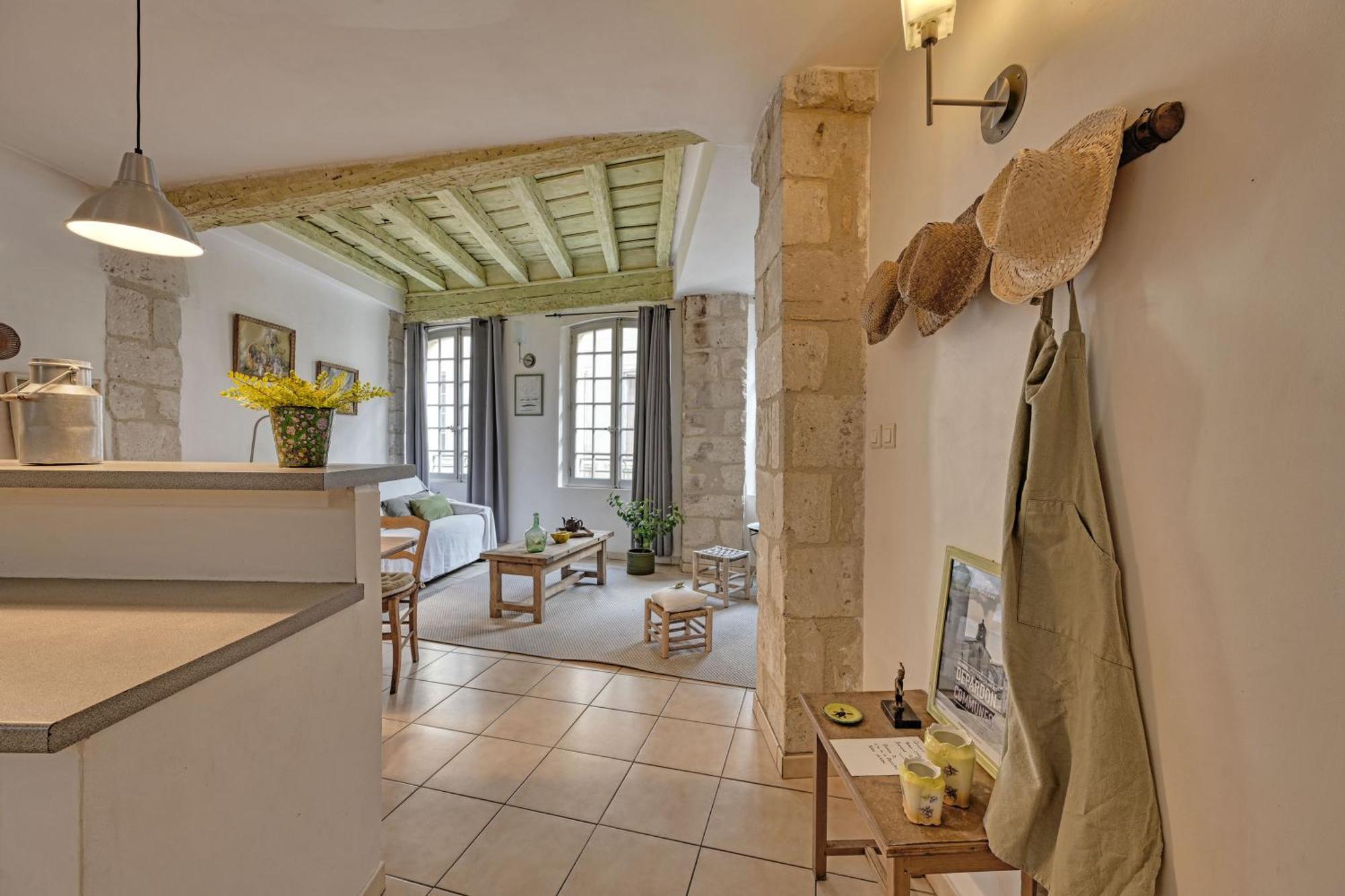 Le Provencal - Hyper Centre - Wifi Apartment *